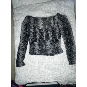 Almost Famous Grey Snakeskin Mesh Top – Size Small